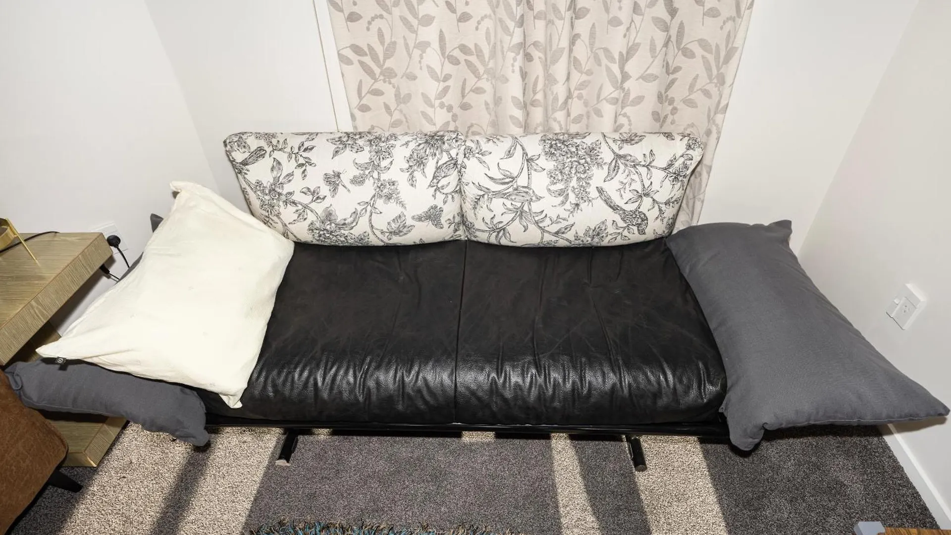 Convenient Westfield House 3Bedroom 2Bath Christchurch Holiday home
